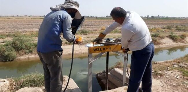 تعمیر دریچه های آبیاری شبکه‌های آبیاری شمال خوزستان
