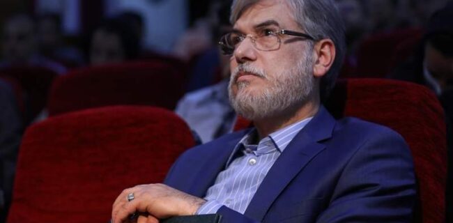 انتقاد وزیر علوم از اصرار بر سیاست‌های ناکام