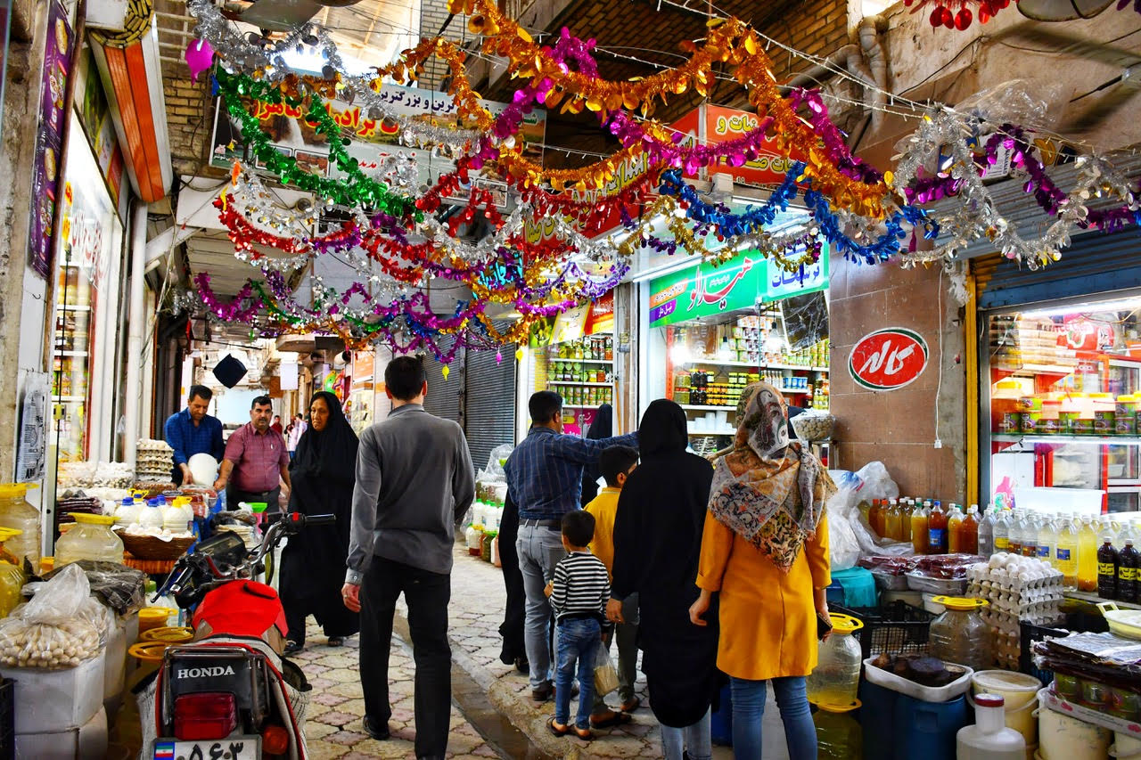 نظام توزیع و تأمین در چهارچوبی منظم به فعالیت خود ادامه داده است